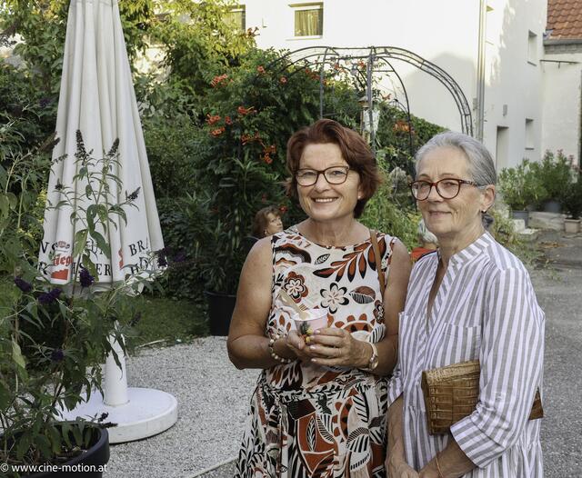 Hildegard und Andrea, regelmäßige Besucher der Veranstatungen. | Foto: cinemotion - Ivanek