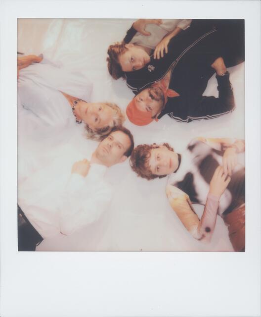 Die Eigenproduktion wird am Premierenabend um 20:00 Uhr auf die Bühne gebracht.  | Foto: kosmos theater