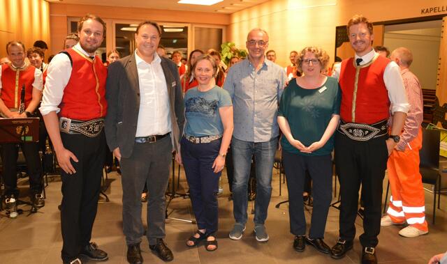 Im Rahmen der Ferienwoche, die vom Bildungshaus alljährlich mit der Lebenshilfe organisiert wird, fand auch ein geselliger Abend statt. | Foto: St. Michael