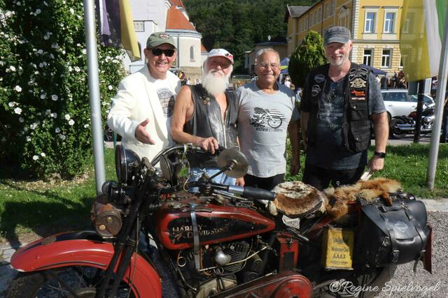 Wolfgang Gratschmaier mit Rudolf und Rudolf Glazmaier und Alex List.