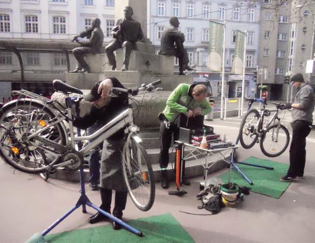 Die Radrettung kommt wieder auf den Elterleinplatz. | Foto: Felder
