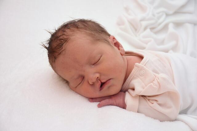 Magdalena
Geburt: 2. August 2023
Eltern: Lena Maurer und Matthias Kern
Fehring
3.170 g, 49 cm | Foto: Baby Smile