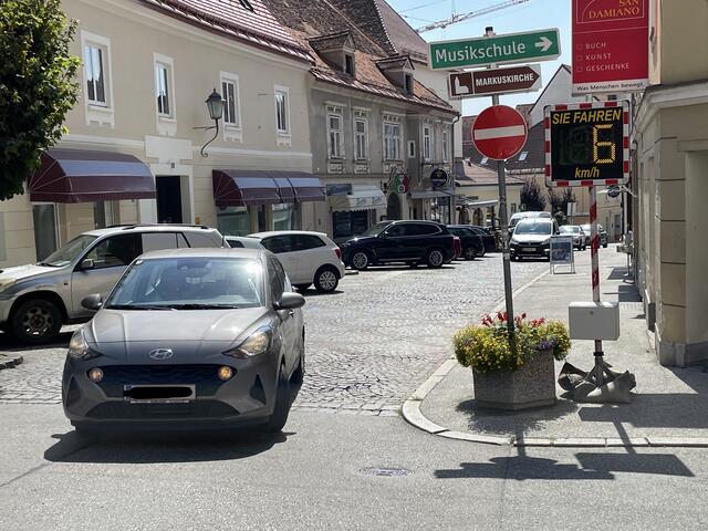 Für Aufsehen und Verwunderung sorgt dieses Messgerät in der Wolfsberger Innenstadt. | Foto: MeinBezirk.at