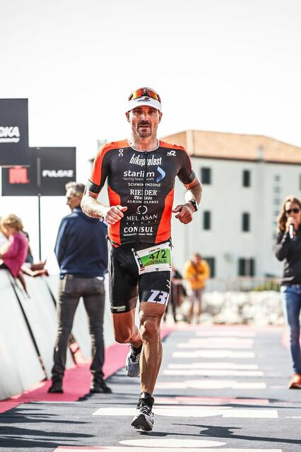 Für den Welser Gerald Will eine willkommene Herausforderung: Er wird am Ironman 70.3 - der Weltmeisterschaft im südfinnischen Lahti teilmehmen. | Foto: Gerhard Will