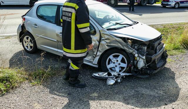 Zwei verletzte Personen. | Foto: DOKU NÖ