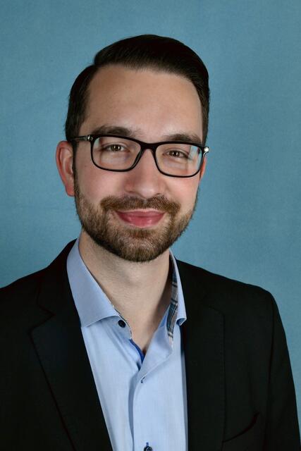 Dr. Michael Skoll freut sich schon viele Simmeringer und Simmeringerinnen zu behandeln. | Foto: Michael Skoll