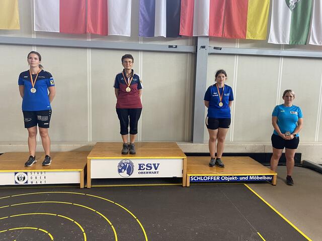 Landesmeisterschaft Damen: Elisabeth Polzer, Hedwig Laschober, Vanessa Pratscher, Jacqueline Bischof-Fugger | Foto: ESV Oberwart