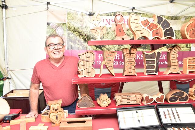 Peter Marksteiner stellt jedes Jahr am Haller Töpfermarkt aus. | Foto: Kendlbacher