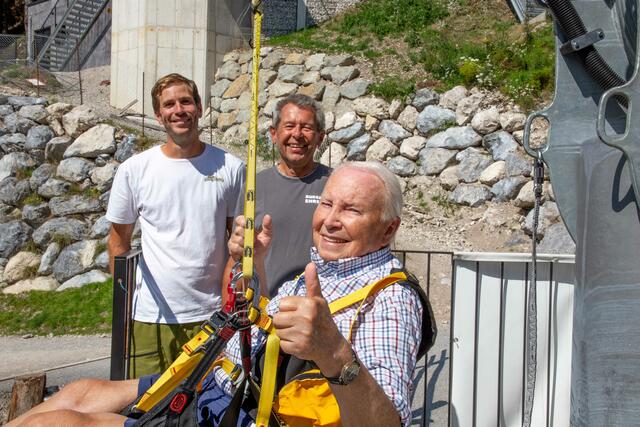 v.r.: Franz Gürtler, GF Armin Walch und Inhaber der Zipline Christof Lang. | Foto: Burgenwelt Ehrenberg