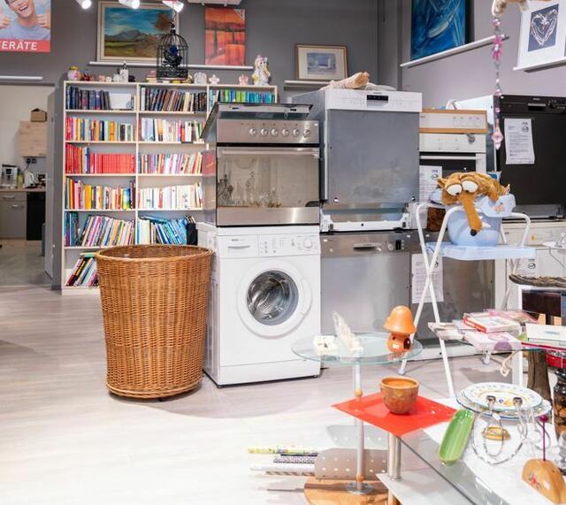 Ob Waschmaschine, Bücherregal oder Bügelbrett – hochwertige Waren aus zweiter Hand schonen nicht nur die Umwelt, sondern auch das eigene Geldbörsel. | Foto: BAV Linz-Land