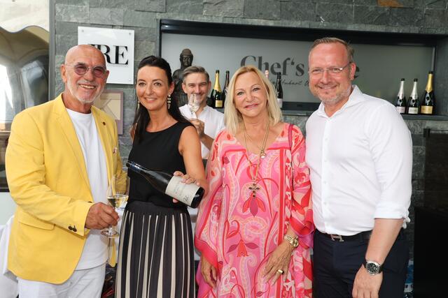 (v.l.n.r.) Otto Retzer,Kertin Wallner,Ingrid Flick, Hubert Wallner | Foto: Dietmar Wajand