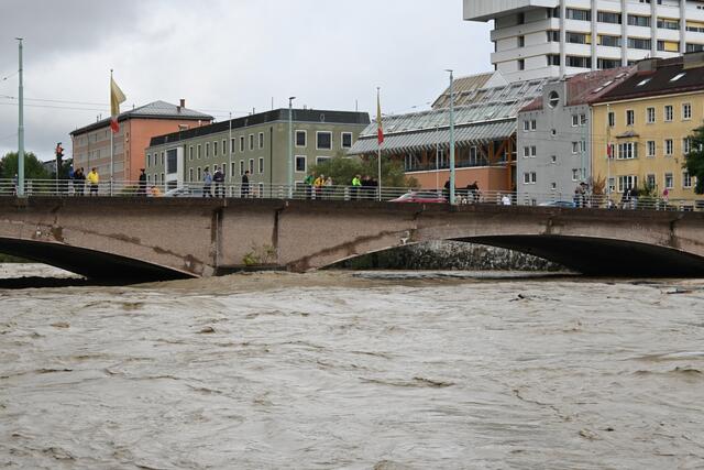 Die Unibrücke in Innsbruck. | Foto: Königer