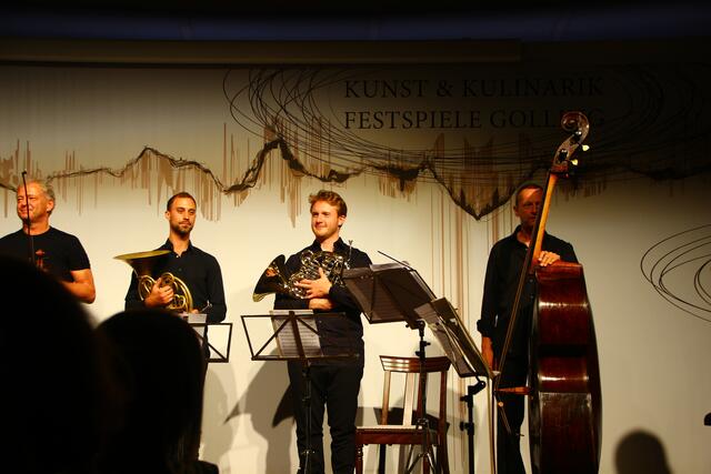 Erste Lodronsche Nachtmusik. "Cassation für die Gräfin", ein Stück, das für die gehobene Hausmusik zum Spielen der jungen Gräfin aus dem Haus der Lodrons gedacht war. | Foto: Martin Schöndorfer, 2023