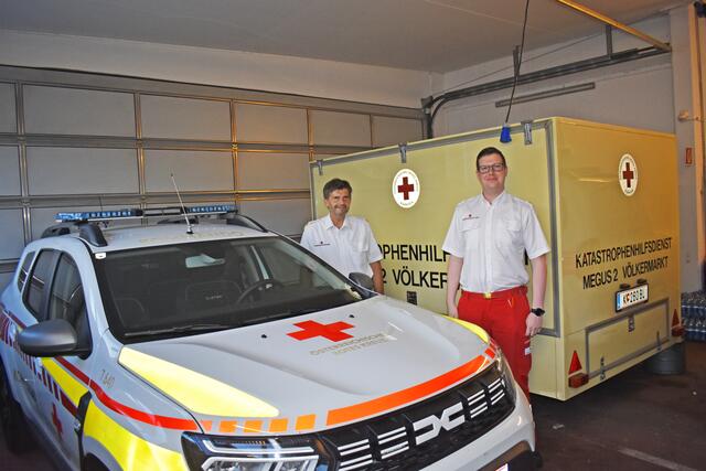 Bezirksgeschäftsleiter Gerhard Koller und Bezirksrettungskommandant Kevin Roschmann | Foto: RegionalMedien