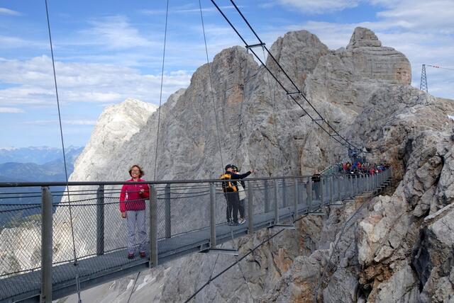 Auf der Hängebrücke