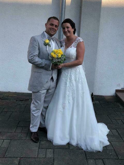 Roman Graf und Ines Schuh gaben sich das Ja-Wort. | Foto: Schuh