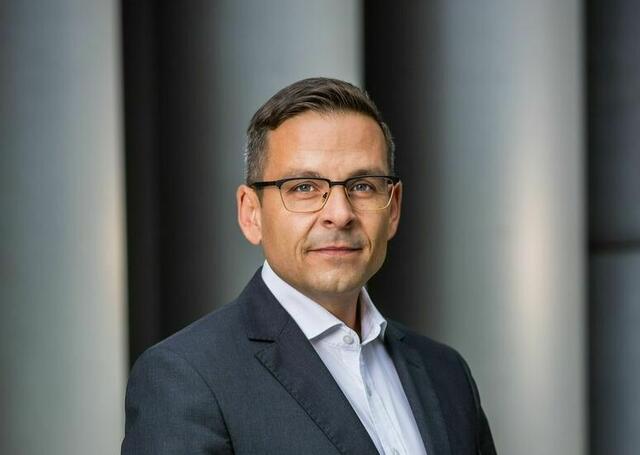Gerald Grosz war zu Gast bei der AfD und teilte beim "politischen Aschermittwoch" aus. | Foto: geraldgrosz.com