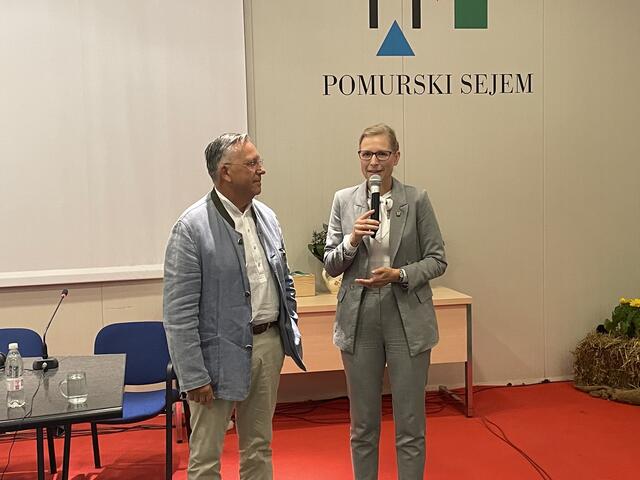 Bad Radkersburgs Bürgermeister Karl Lautner mit seiner Amtskollegin aus Gornja Radgona, Urška Mauko Tuš | Foto: RegionalMedien