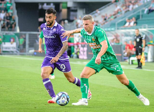 Nach dem 1:0-Heimsieg gegen Vorjahresfinalist AC Florenz geht es im Rückspiel des Play-offs der UEFA Conference League um viel Geld. | Foto: Max Slovencik / EXPA / picturedesk.com
