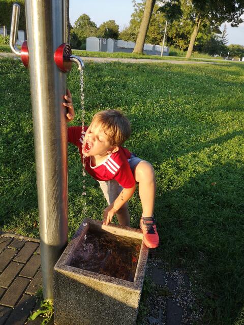 Bei Hitze "Viel trinken"!