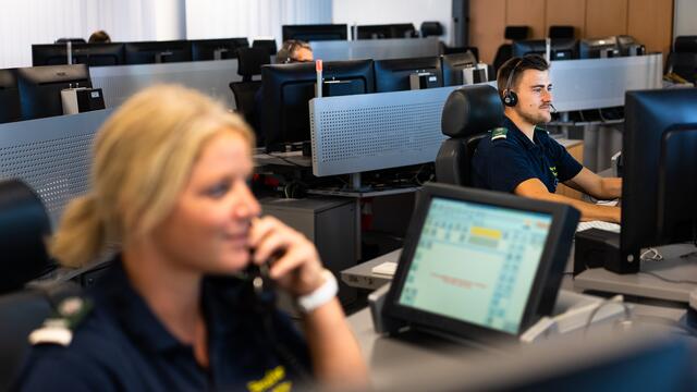 Zukünftig wollen die Rettungsorganisationen schon beim Anruf entscheiden, ob es sich wirklich um einen Notfall handelt - oder andere medizinische Unterstützung nicht doch reiche oder gar besser sei. | Foto: Berufsrettung Wien