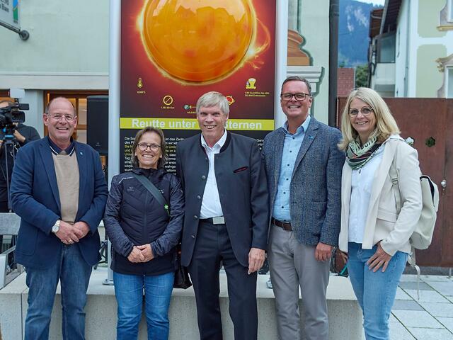 Die Freue über den neuen Planetenweg in Reutte ist groß. | Foto: Schretter