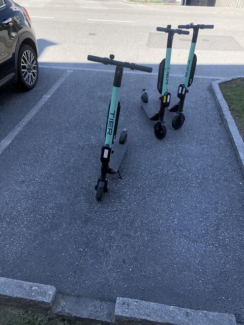Der GR-Beschluss zum Thema E-Scooter soll endlich umgesetzt werden. | Foto: BezirksBlätter
