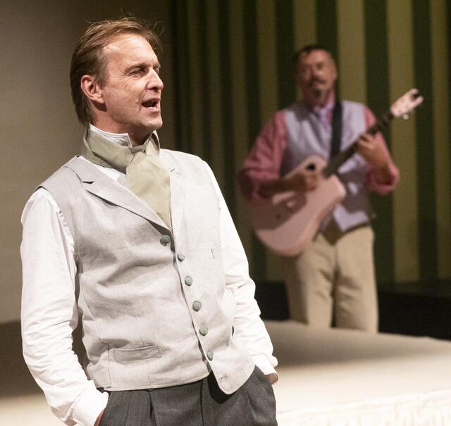 Leopold Dallinger (Weinberl) mit Musiker Gerhard Hrubes | Foto: Gerhard Maly