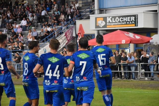 Oberwarter Jubel nach dem 1:0 | Foto: Michael Strini