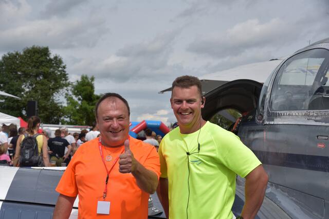 vlnr.: Heinz Breuer und Max-Phillip Lutz