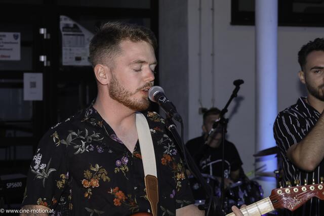 Floh (Florian Sedlak) ist Hauptkomponist und Gitarrist.  | Foto: cinemotion - Ivanek