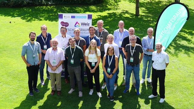 Die Teilnehmerinnen und Teilnehmer kreierten Ideen, wie Zukunftsthemen der Region in der heimischen Wirtschaft verankert werden können. | Foto: Innovationszentrum Weiz