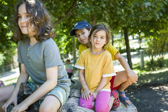Auch wenn der 4. Bezirk recht klein ist, hat er doch einige Parks. Einige davon sind mit Spielplätzen ausgestattet, von denen jeder seine eigenen Besonderheiten hat. | Foto: Carolina Frank