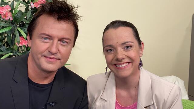 Die Moderatoren Christoph Schlagenhaufen und Gudrun Nikodem-Eichenhardt. | Foto: Steiermark TV