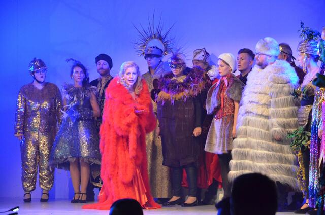 Das Jubiläums-Galakonzert am 15., 16. und 17. September bringt noch einmal die schönsten Melodien aus Oper und Operette aus zehn Jahren Kulturglashaus in die Erlebnisgärtnerei Sattler. | Foto: www.kulturglashaus.at