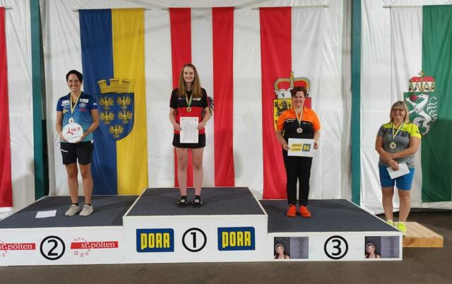 Verena Gotzler, Sabrina Pozarek, Petra Grube, Andrea Grem | Foto: NÖEV