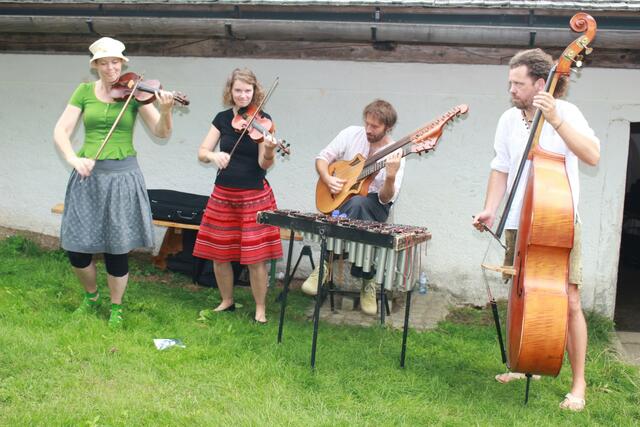 Gruppe Spafudla aus der Steiermark begeisterte mit freier Volksmusik. | Foto: Robert Cupak