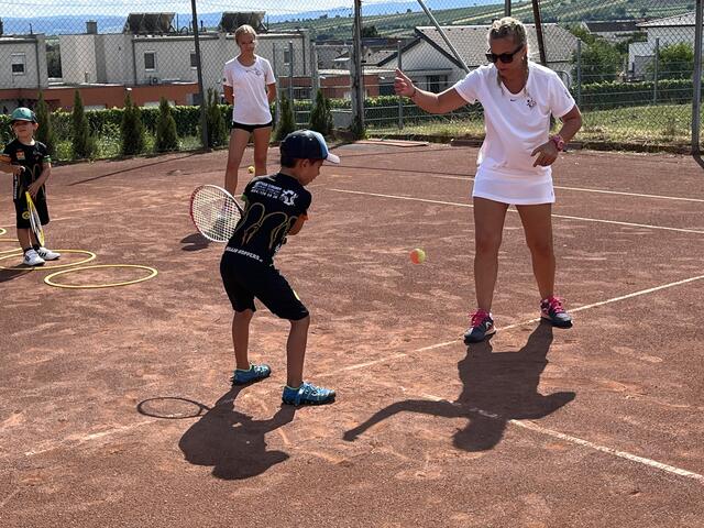 Am Tenniscourt ging es heiß her.  | Foto: Tennisverein Großhöflein