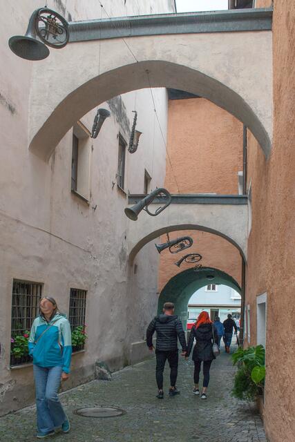 Bild # 8247: Gasse mit Blick zum Durchgang welcher auf den Hauptplatz führt. | Foto: © by Ing. Günter Kramarcsik