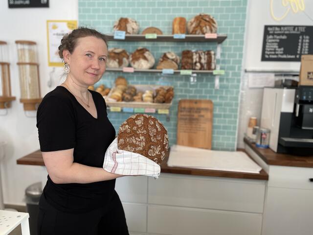 Der Dornbacher Grätzl-Greißler ist für das köstliche Brot von Öfferl und Joseph bekannt. | Foto: Michael J. Payer
