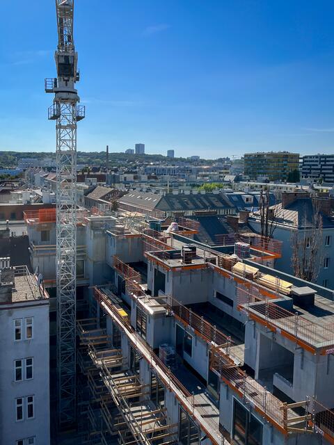 Die Dachgleichenfeier, nur elf Monate nach dem Spatenstich. | Foto: Invester United Benefits