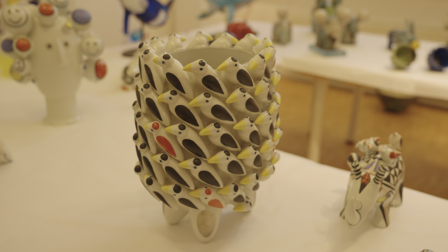 Ton-Vase mit Vögeln. | Foto: Martin Baumgartner