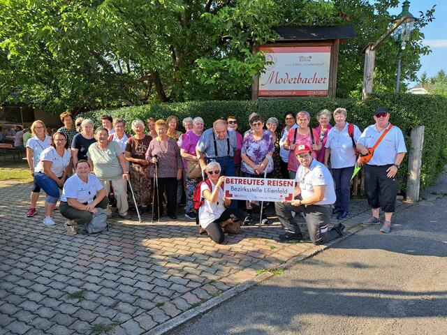 Teilnehmer:innen und Betreuerteam  | Foto: RKNÖ/Johann Brunner