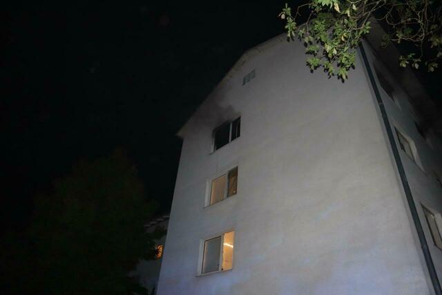 Die Linzer Berufsfeuerwehr rückte mit 23 Mann und sechs Fahrzeugen an. | Foto: Berufsfeuerwehr Linz