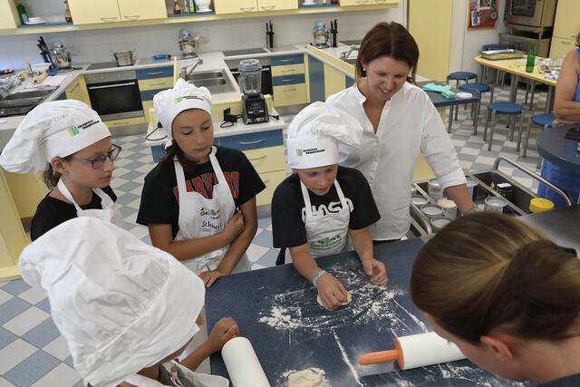 Das Genusscamp in Mauerkirchen stand unter dem Motto "vitaminFIT und beerenSTARK". | Foto:  Land OÖ/Daniel Kauder