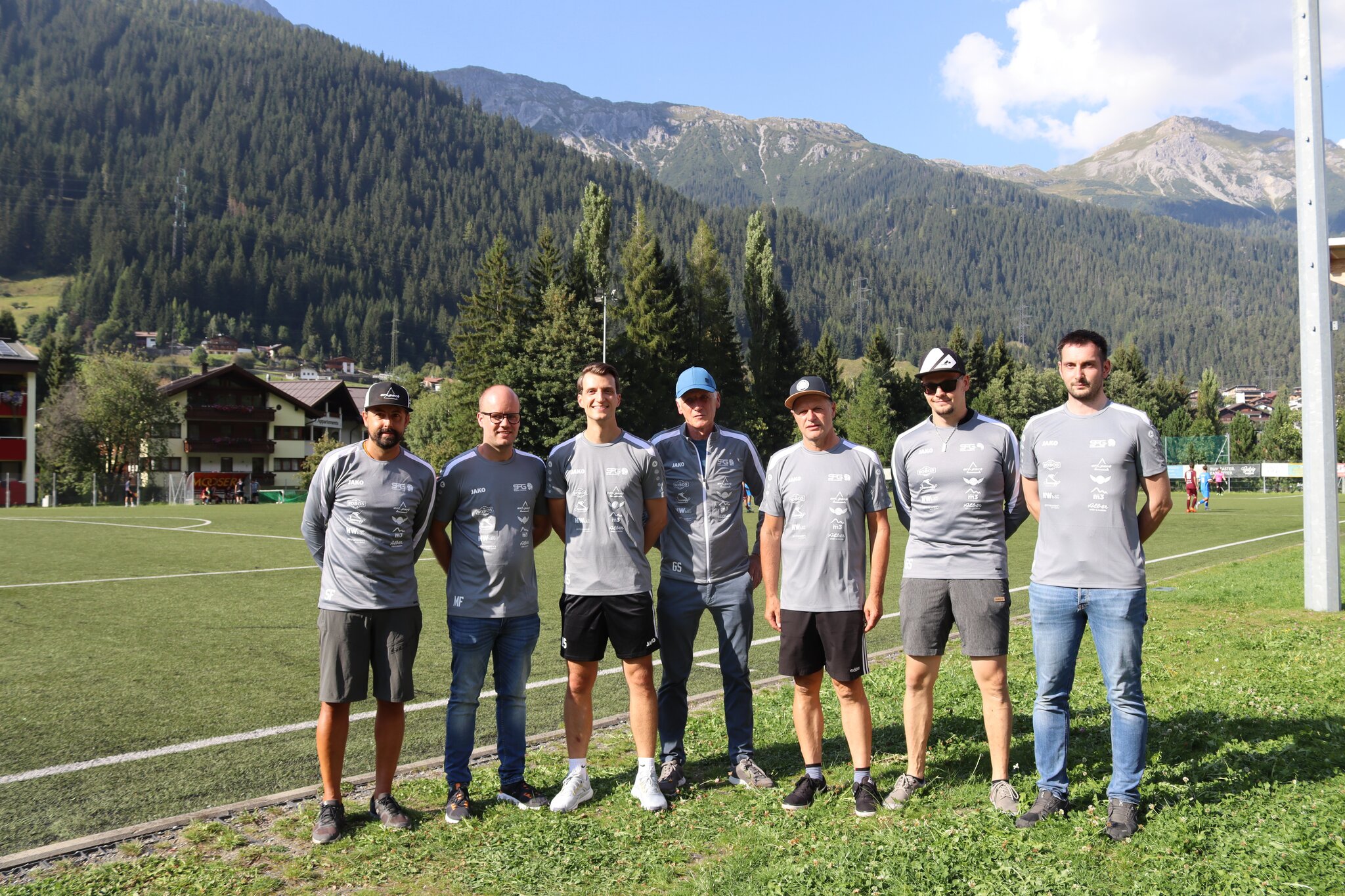 Ein Tal, eine Spielgemeinschaft Die neue SPG ArlbergStanzertal feiert