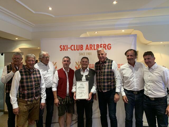 Franz-Josef Mathies ist seit 40 Jahren beim Ski-Club Arlberg.  | Foto: SCA
