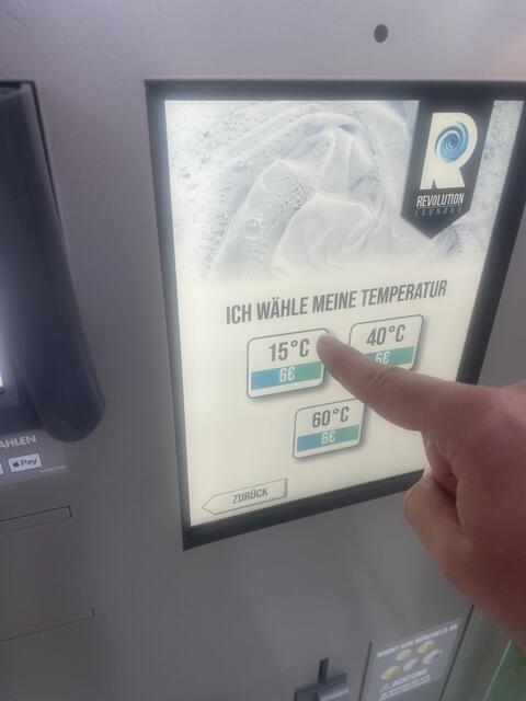 Es gibt drei Waschgänge zur Auswahl. | Foto: MeinBezirk.at