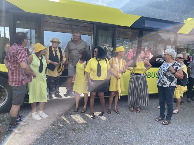 Gelb ist die dominante Fhrbe der Kulturzeit 2023, das war bei der offiziellen Eröffnung nicht zu übersehen.