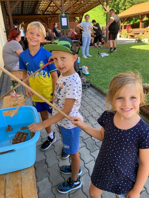 Die Kinder hatten auch beim "Fischen" am Familienspielfest eine Riesengaude.  | Foto: Marktgemeinde Kammern